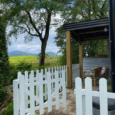 Shepherds Hut * Penrith
